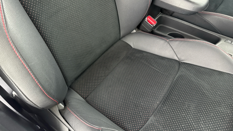 Toyota Yaris 1.5 Hybrid GR Sport 5dr CVT Hybrid Hatchback